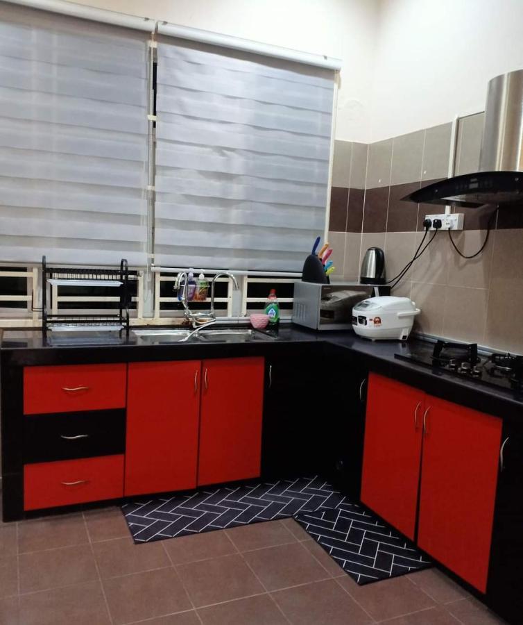 Melissa Homestay Merlimau Exteriér fotografie